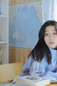 女人隐私故意给男生看